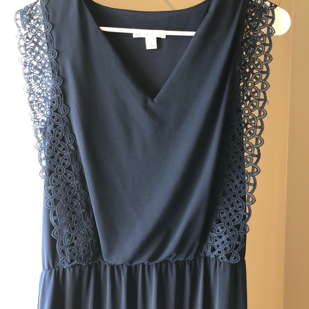 Dress Barn Navy Maxi Dress Eyelet Detail sz4 vneck